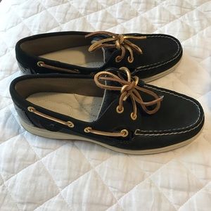 Sperrys. Black. Size 8.